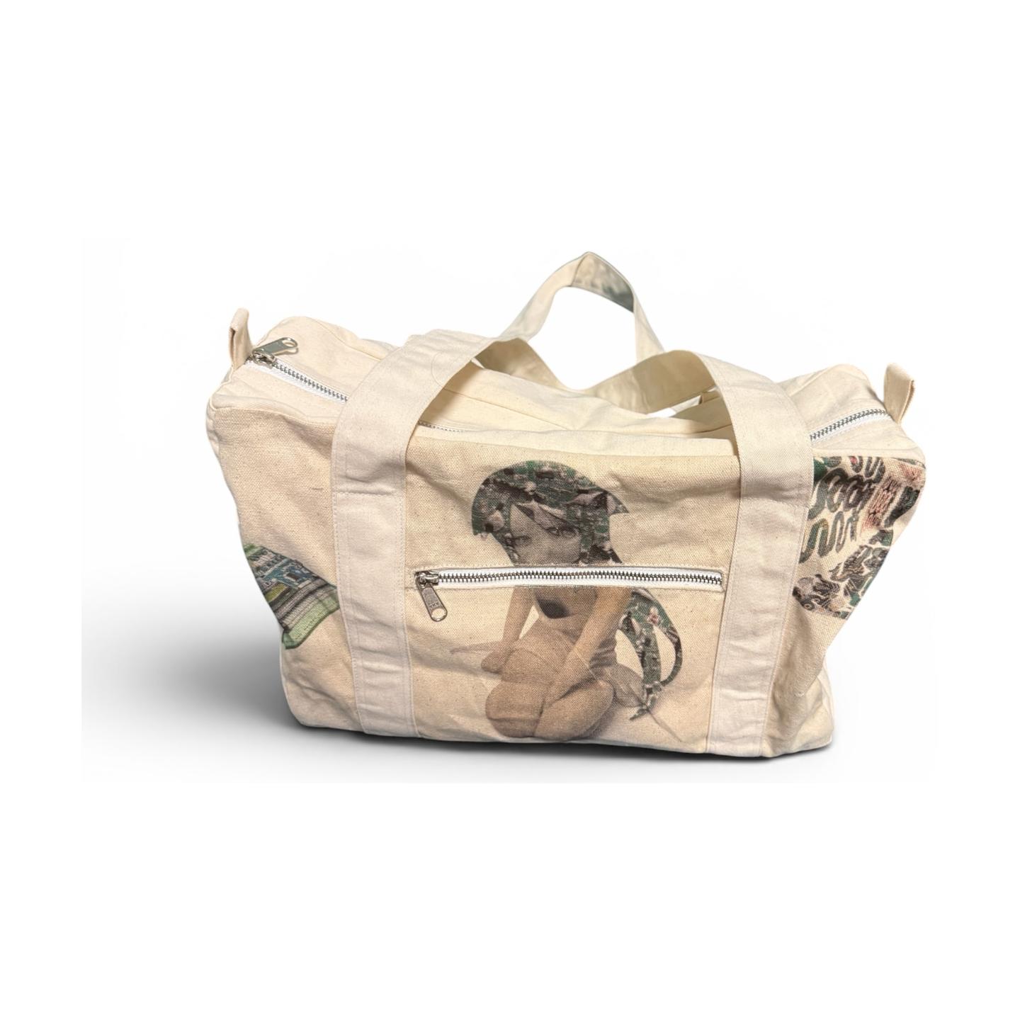 Saya tote bag